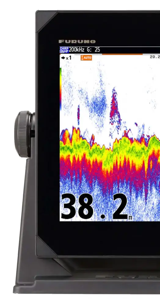 Interface écran du sondeur Furuno FCV-600 affichant les échos et la profondeur