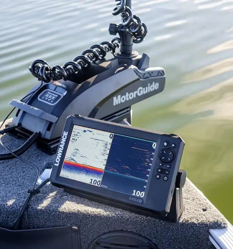 Écran IPS 9 pouces Lowrance Eagle 9 : lisible sous tous les angles, compatible lunettes polarisées, non tactile
