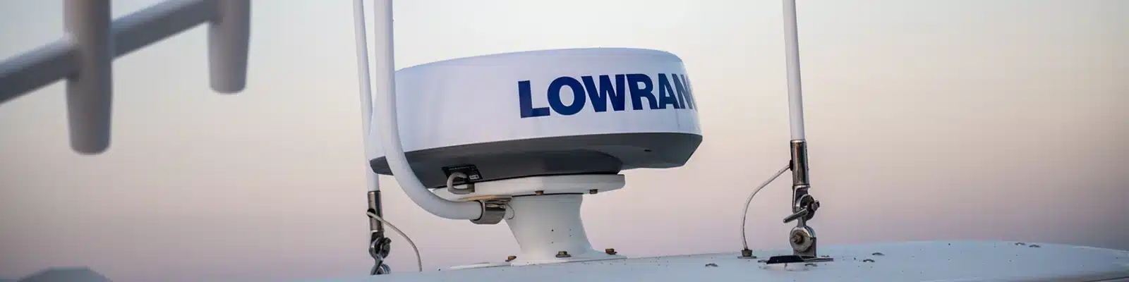 AutoTrack radar Lowrance sécurité navigation